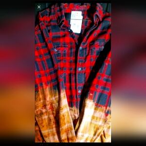 BRAND NEW Blessings and Bravery Boutique Acid Wash Red and Black Large Grudge Pl